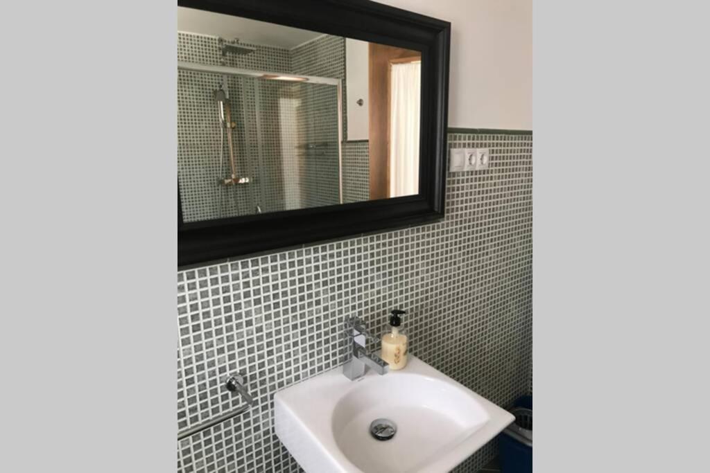 Apartamento Primera Linea De Playa Finisterre Exterior photo